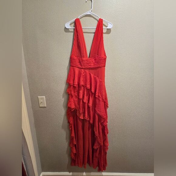 NWOT ALICE + OLIVIA Holly Low Neck Asymmetric Maxi Ruffle Dress Red Sz 6 - Picture 7 of 8